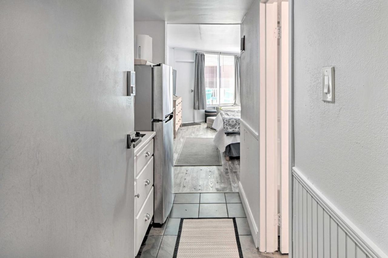 Beachfront Condo In Myrtle Beach With Pool Access Extérieur photo